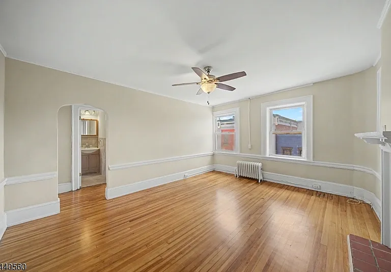 409 Main St #3F — Photo 11