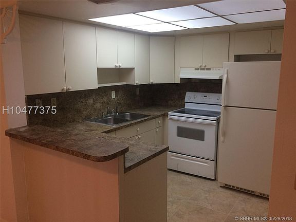 4th image of 6328 Boulevard Of Champions #7