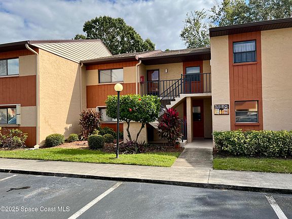 3rd image of 2369 Golf Lake Cir APT 723