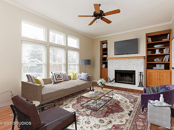 4th image of 1201 Dorchester Dr