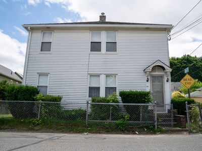 35 Lens St, Southbridge, MA, 01550