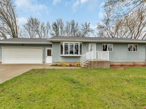 603 6th St N, Cold Spring, MN 56320