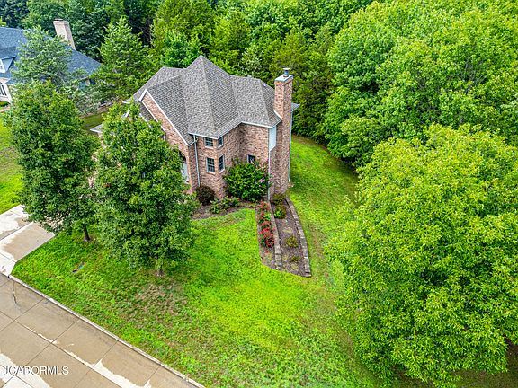 4th image of 3610 W Gordon Dr