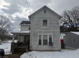 750 Cross St, Newcomerstown, OH 43832