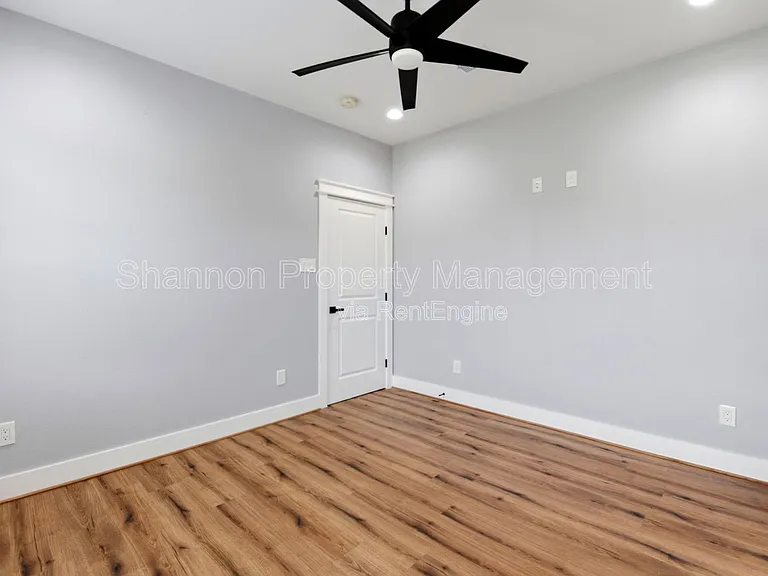 6476 T C Jester Blvd — Photo 34