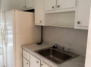 7811 Johnson St APT 3E, Hollywood, FL 33024
