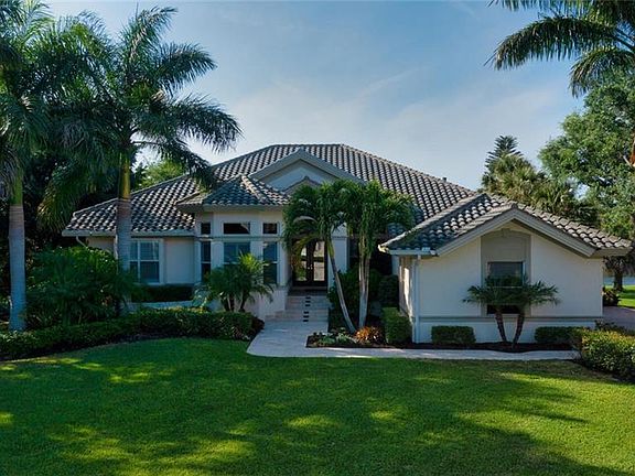 2nd image of 27330 Oak Knoll Dr