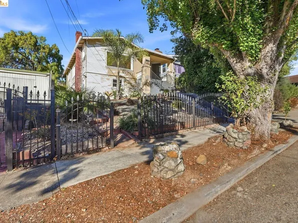 5320 El Camile Ave, Oakland, CA 94619