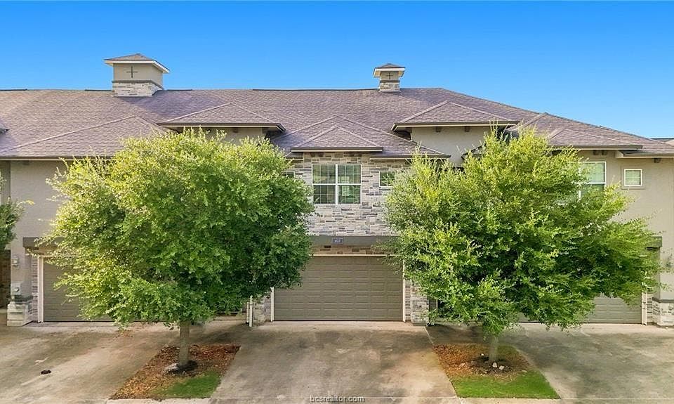 1st image of 407 Kate Ln