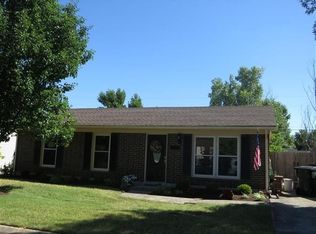 1585 Springfield Dr, Lexington, KY 40515