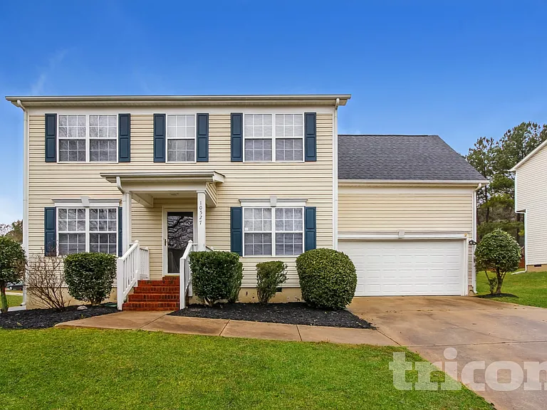 10527 Madison Park Dr — Photo 1