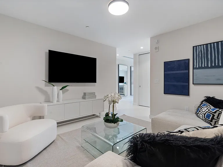 220 SE Mizner Blvd #604 — Photo 14