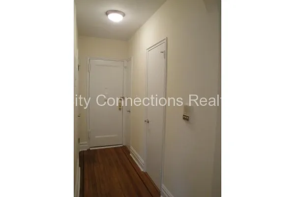 Rented by City Connections Realty | media 37