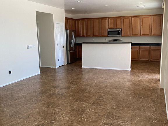 4th image of 12693 N Greenberry Dr