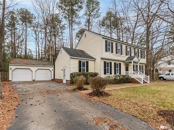 2nd image of 10241 Acworth Dr