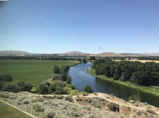 3083 Riverbend Dr, Richland, WA