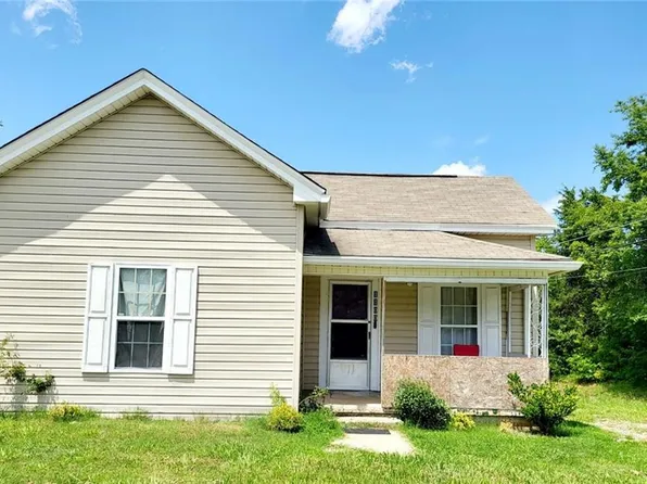 1100 Textile Pl, High Point, NC 27260