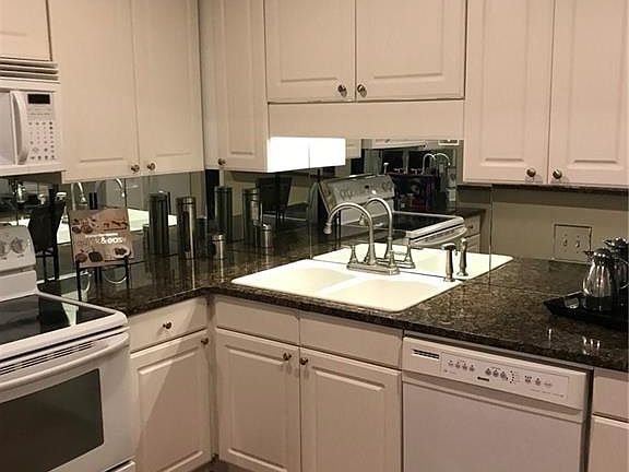 5th image of 5212 Fleetwood Oaks Ave APT 203