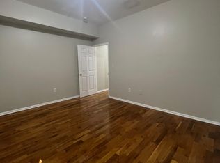 49 3rd St FLOOR 1, Newark, NJ 07107