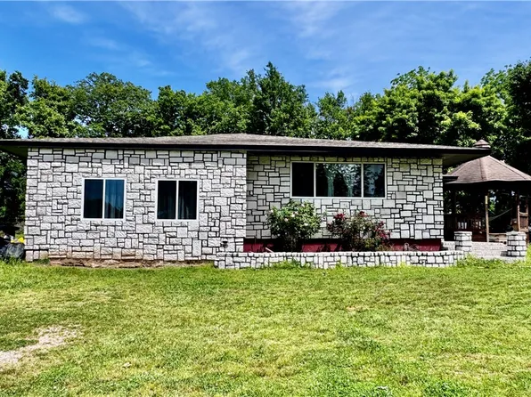 16478 Hale Mountain Rd, Morrow, AR 72749