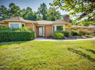 6920 Bridle Ct, Knoxville, TN 37921