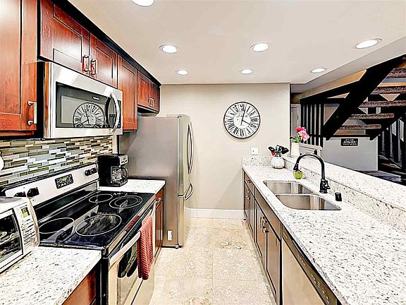 2nd image of 12839 Northwoods Blvd #12839-3