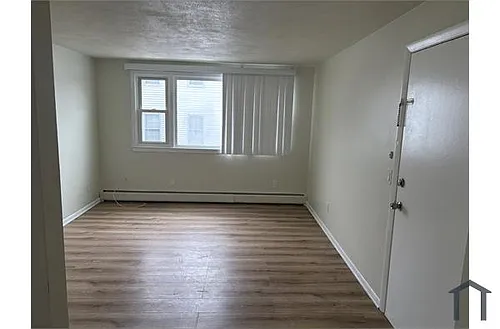 89 Draper St #4 Photo 1