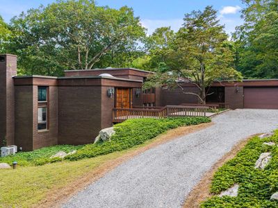 30 Upland Road S, Bedford, NY, 10506