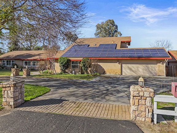 5th image of 2903 Palomino Ln
