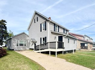 824 N Market St, Selinsgrove, PA 17870
