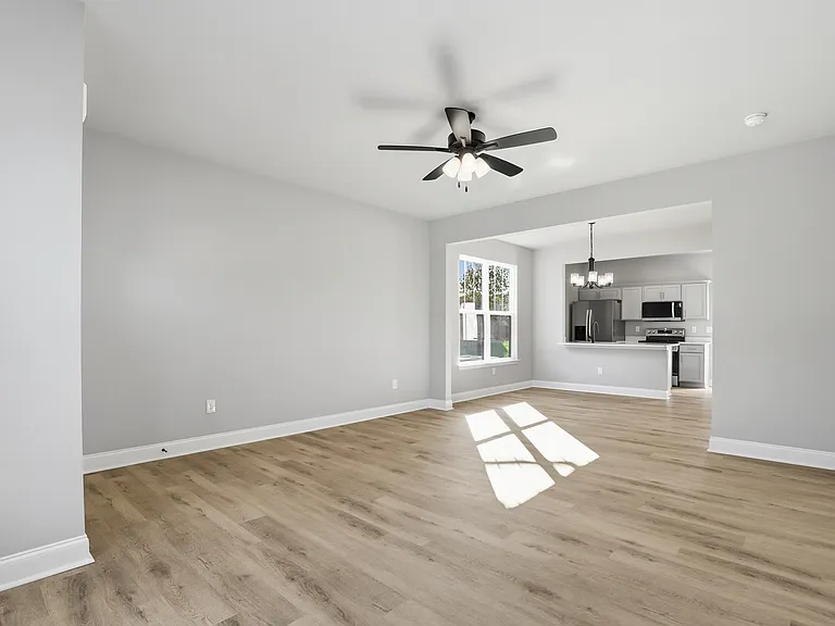 107 Virginia Ave — Photo 11