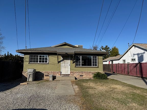 3rd image of 2321 Harris Ave