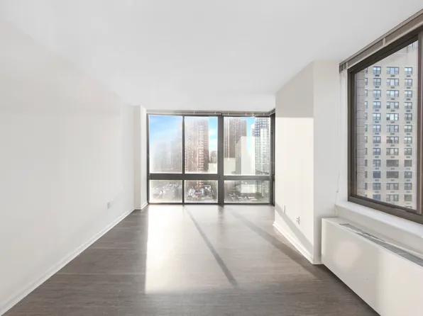 408 East 92nd Street image 3 of 15