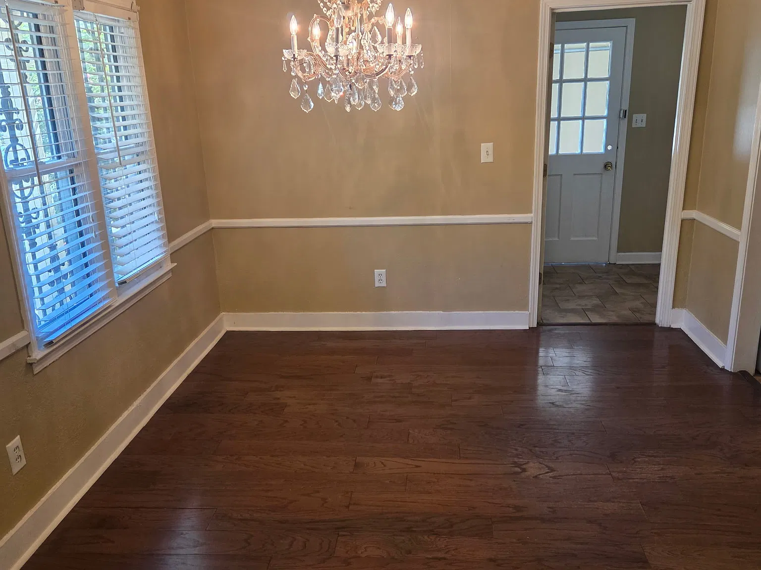 3 bed, 1289 sqft, $1,400 — Photo 3