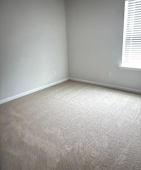 5127 Hyrule Dr — Photo 18