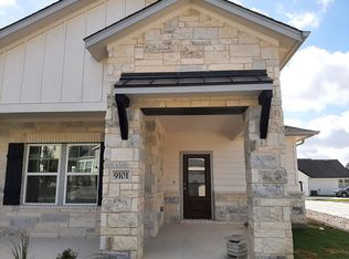 9101 Looksee Ln, Austin, TX 78744