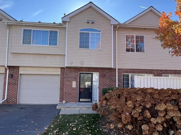 3525 Whitaker Dr #68, Melvindale, MI 48122