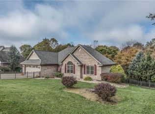 6523 Ten Point Cir, Trafford, PA 15085