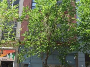 716 Chestnut St #1, Philadelphia, PA 19106