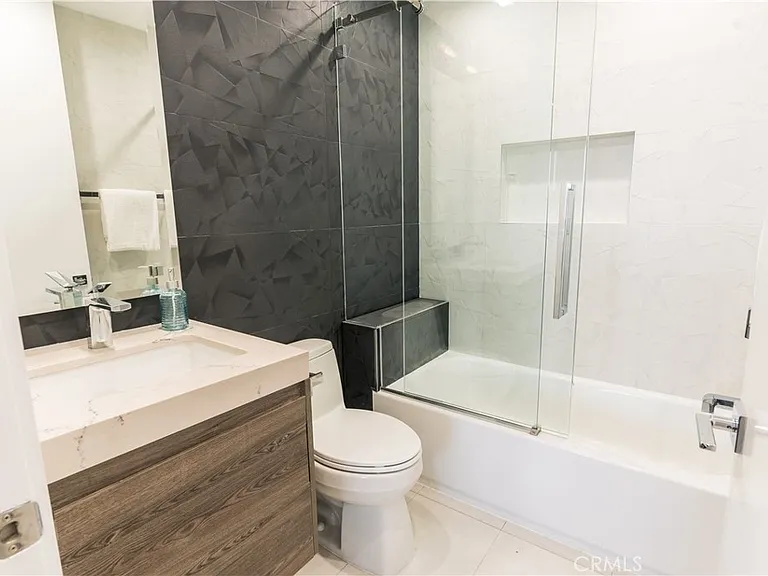 8148 Gould Ave — Photo 17