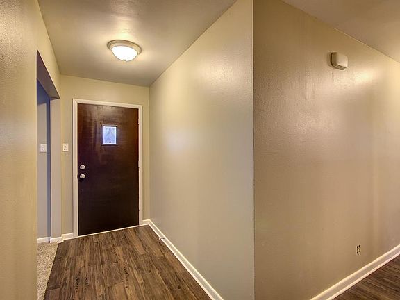 5th image of 1608 W Tucker Blvd