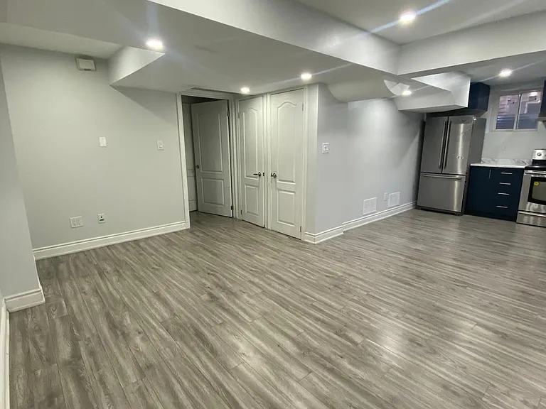 15 Sugarcane Ave #A — Photo 3