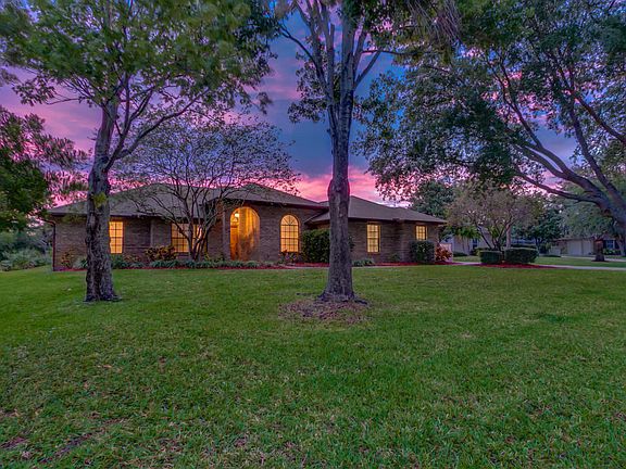 2nd image of 3718 Secluded Oak Ct