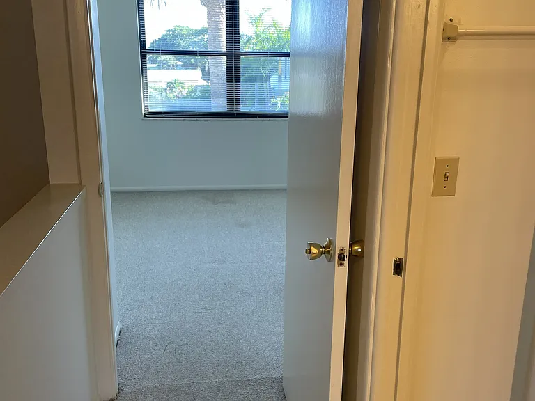 TO BR#2 and UPSTAIRS SHOWER