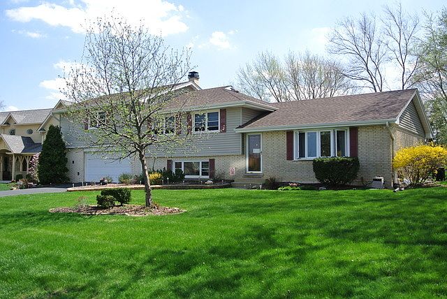 1st image of 531 Hillcrest Dr