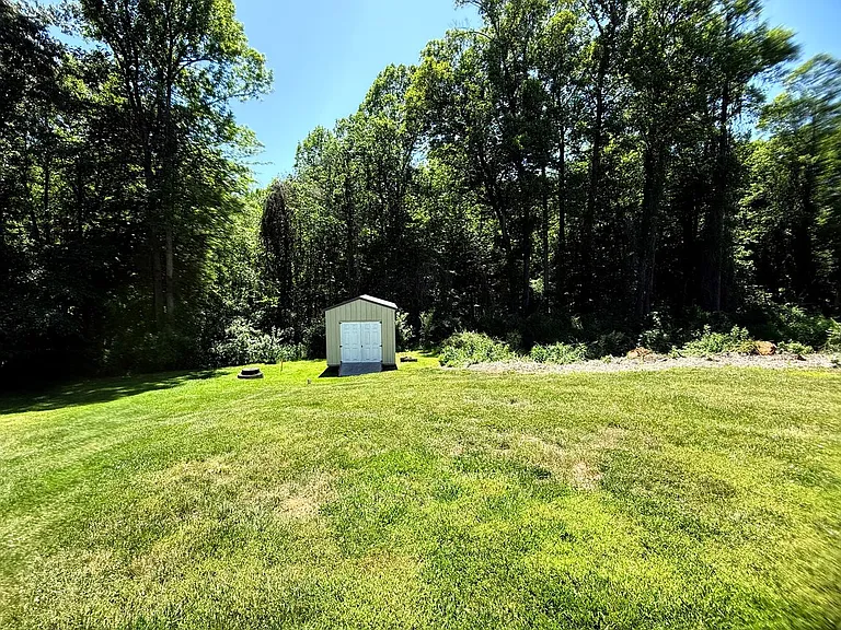 108 Judd Ct — Photo 4