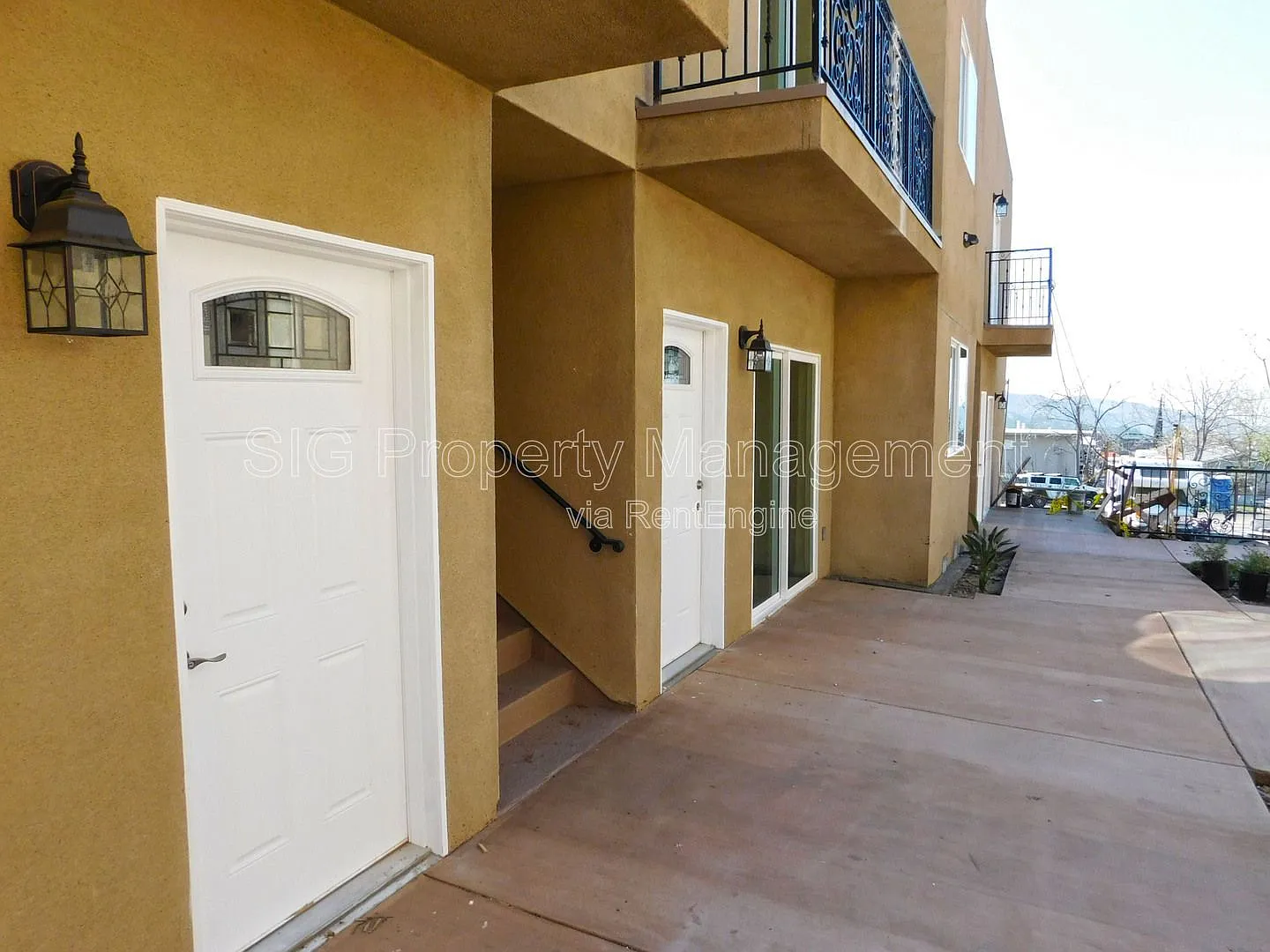 2 bed, 2.0 bath, 1000 sqft, $2,300 — Photo 4