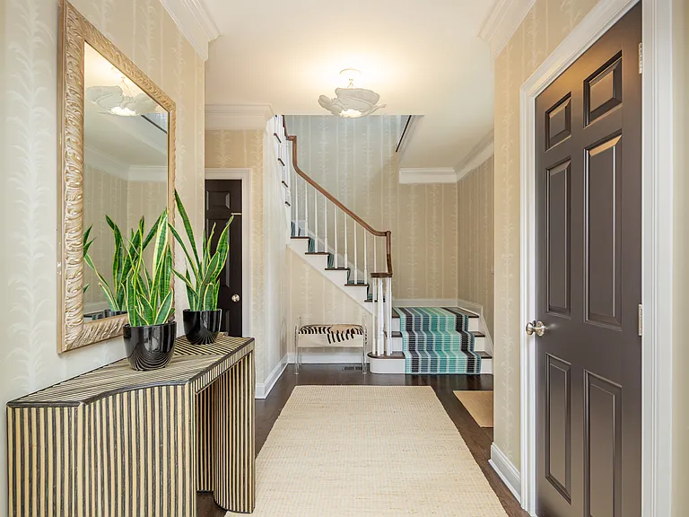110 Fox Hollow Ln — Photo 11