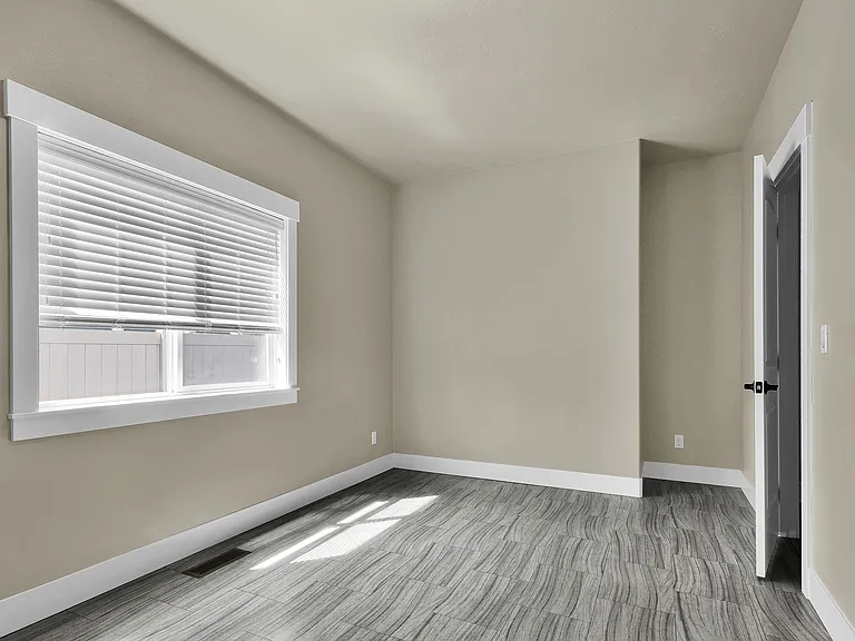 904 N Tullshire Way — Photo 20