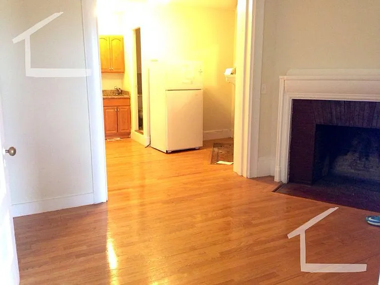 41 Bay State Rd #D01 — Photo 9